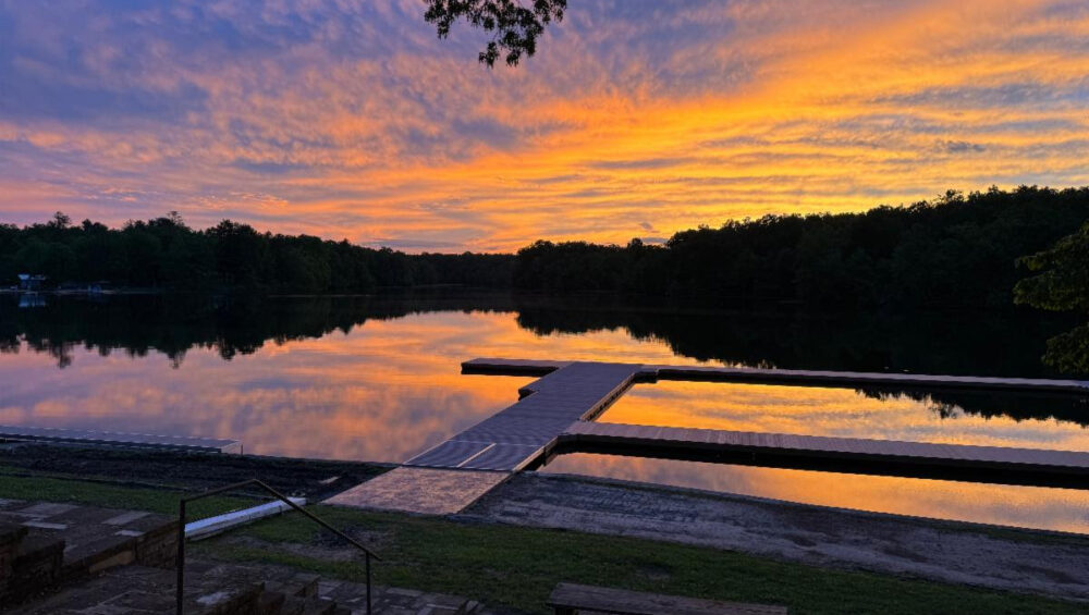 Fall sunset on Lake Aloaloa